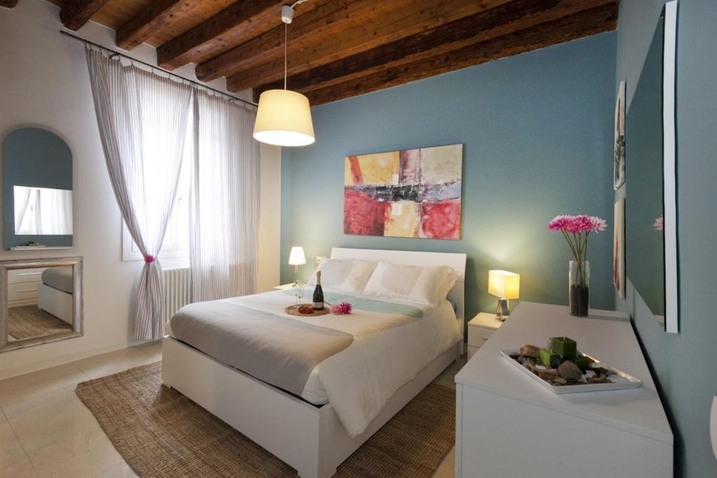 Appartamenti Sofia & Marilyn Castelfranco Véneto Habitación foto